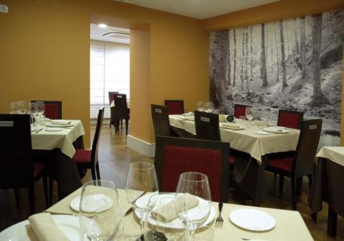 Hotel Restaurante Aldama Amurrio Eksteriør billede