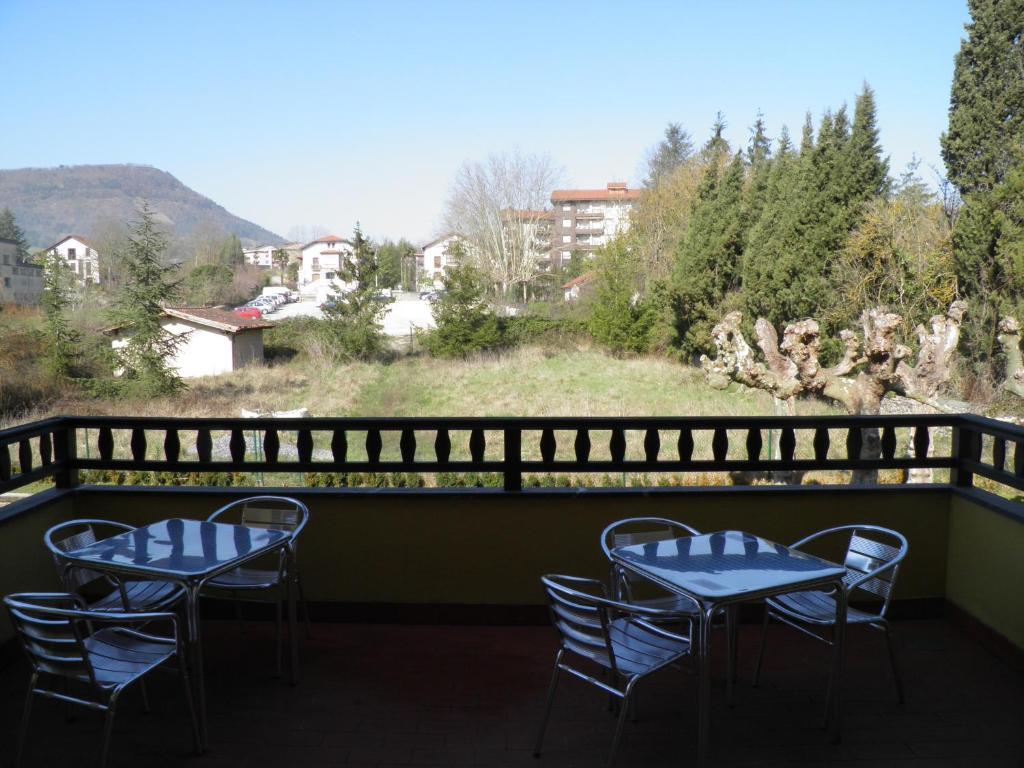 Hotel Restaurante Aldama Amurrio Eksteriør billede
